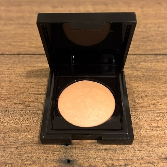 Laura mercier bronze 03 deluxe sample mini size - Picture 1 of 3